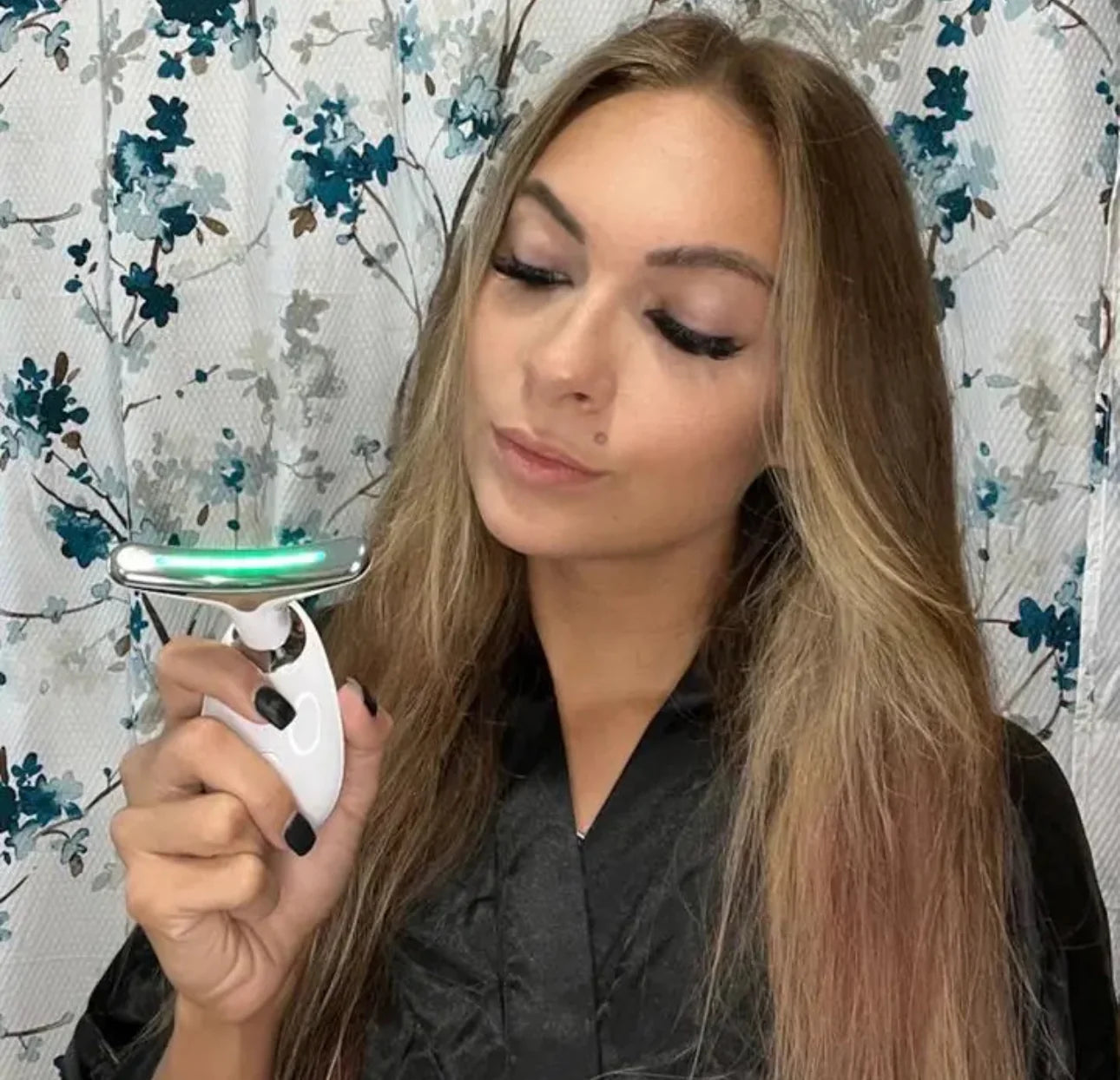 Masajeador facial Melaula, tecnología de microcorriente EMS